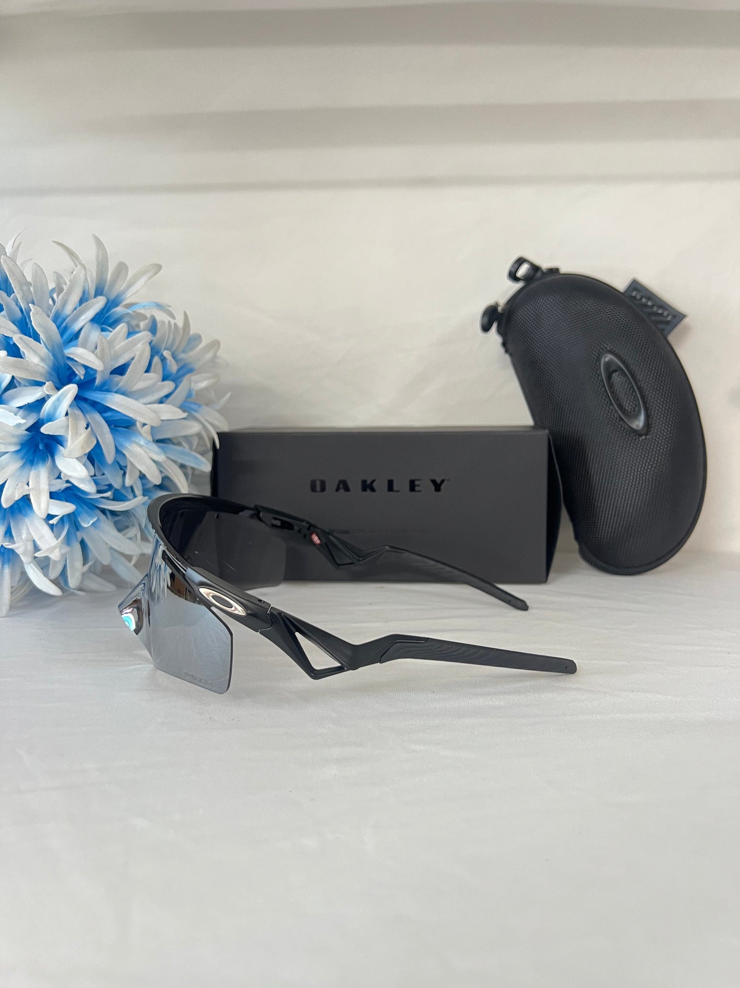 Oakley QNTM KATO Sport Sunglasses black silver