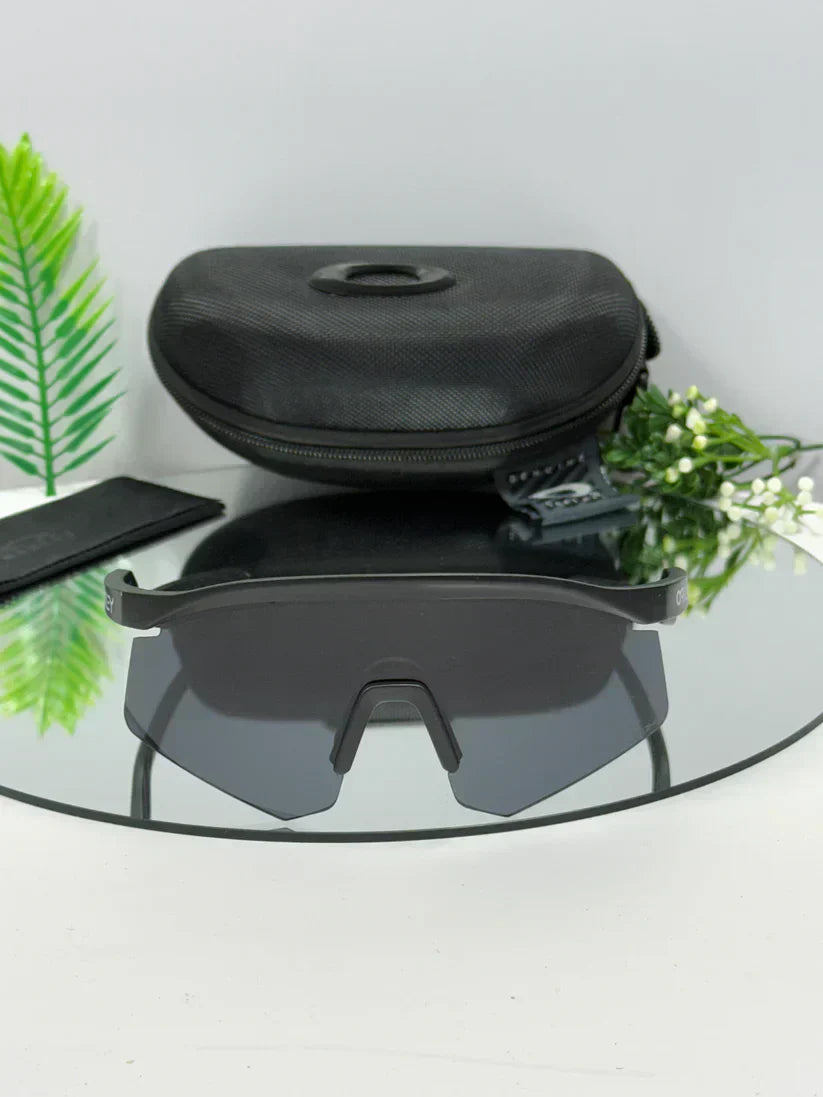 Oakley Hydra sport Sunglasses (Black & Black) 🕶️