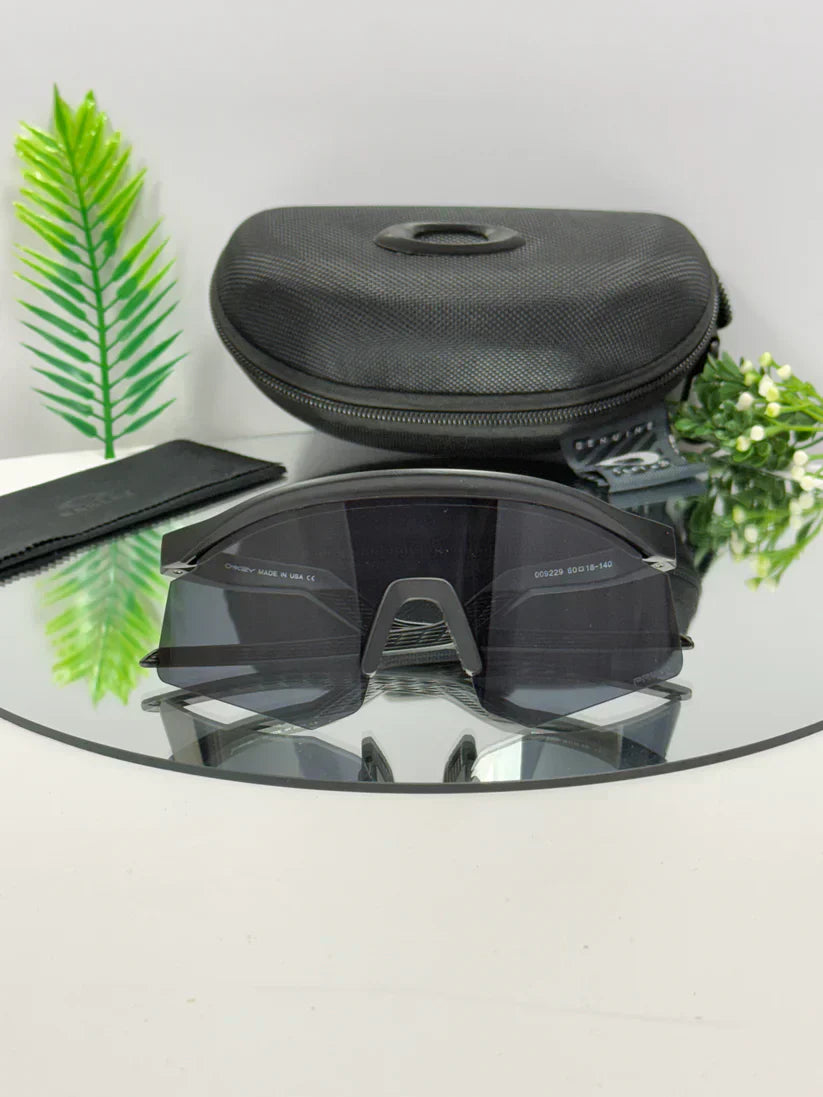 Oakley Hydra sport Sunglasses (Black & Black) 🕶️