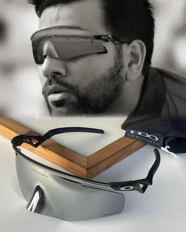 Oakley QNTM KATO Sport Sunglasses black silver