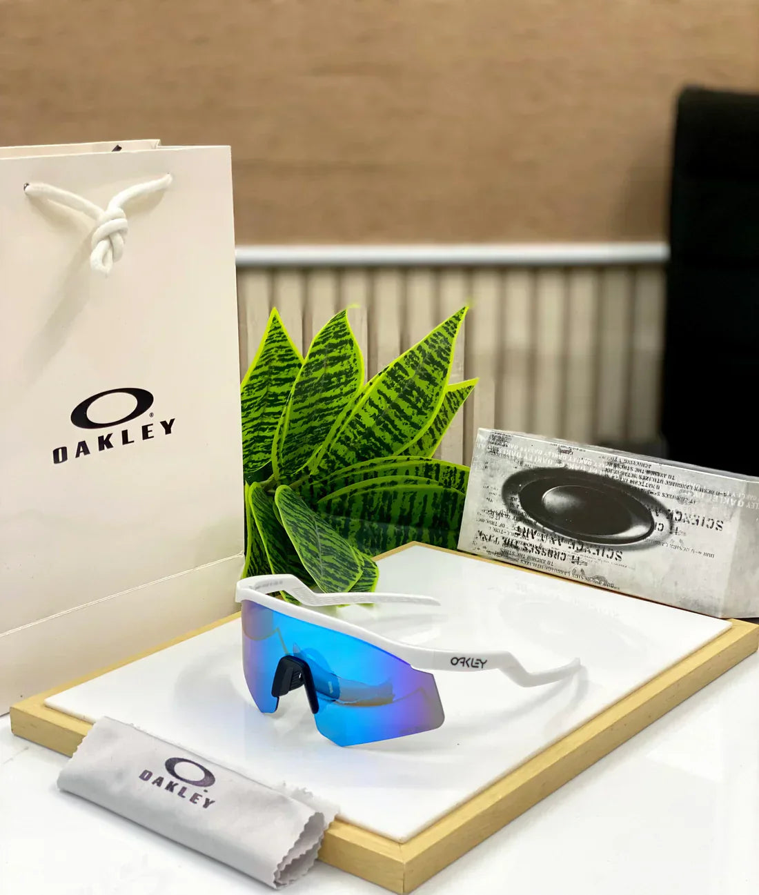 Hydra Sports Sunglasses WHITE BLUE